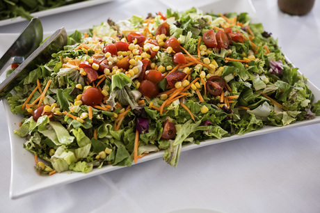 Knackige Salate von Kerres Catering